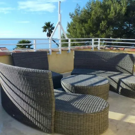 Haven Of Peace With Pool Facing The Sea * Sanary-sur-Mer